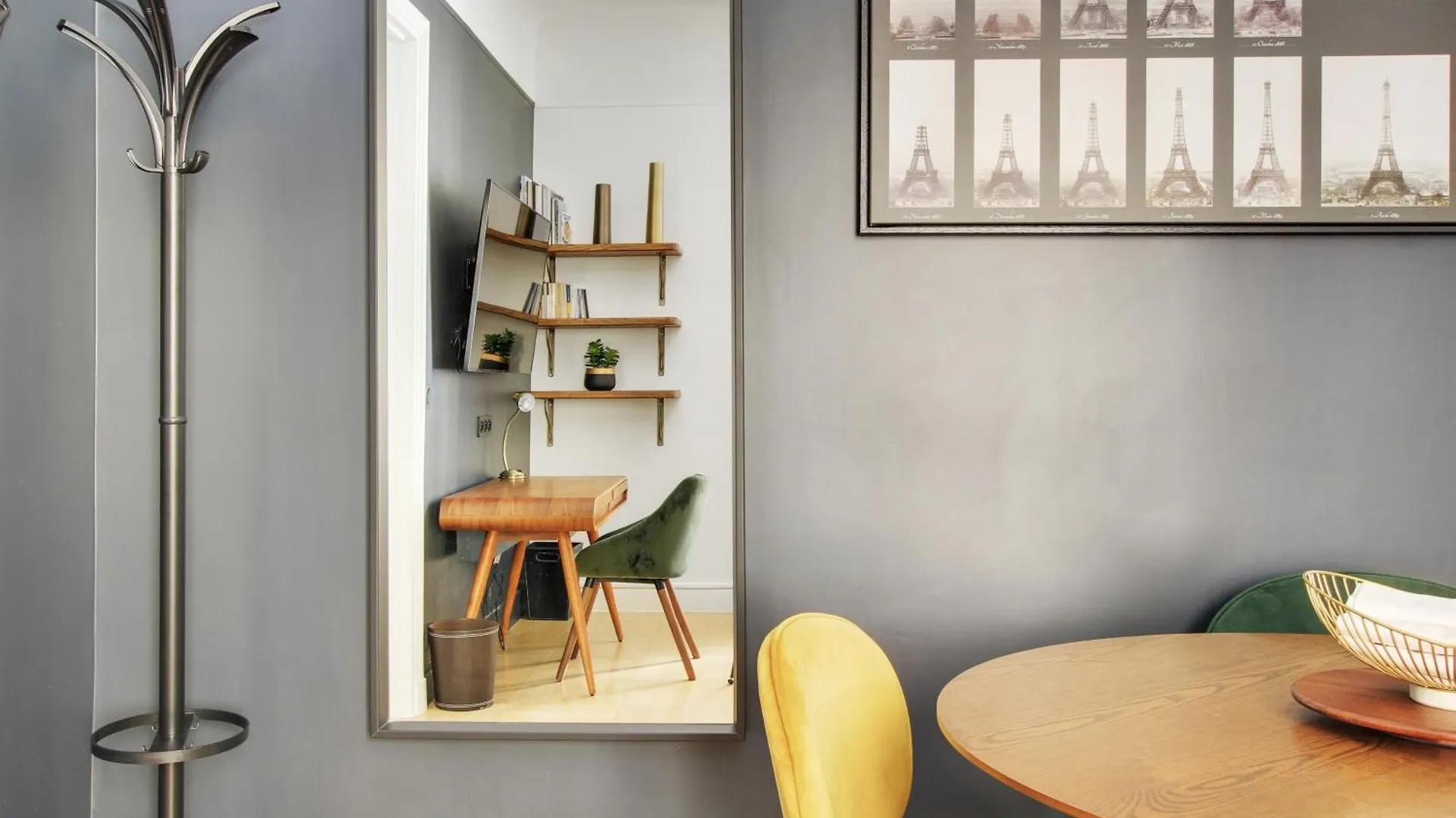 Sejours Parisiens / Suite Belle Courcelles / 4*